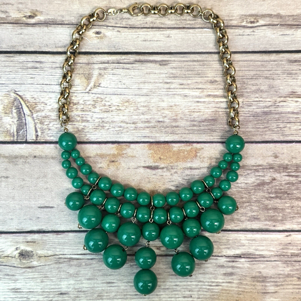 Fossil Womens Kelly Green & Gold Beaded Bib Style Necklace